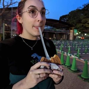 Meet your Posher, Bella